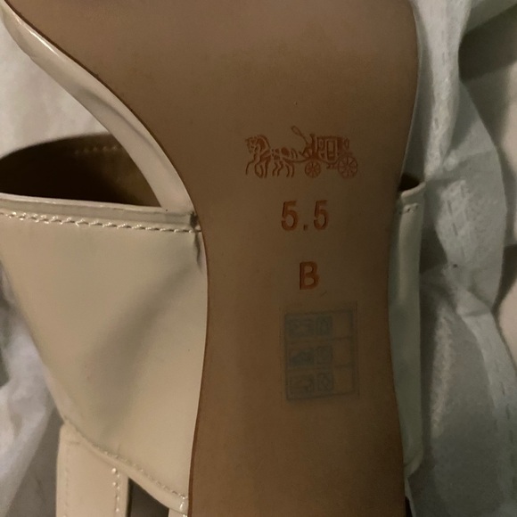 Coach Women's Marla Patent Slingback Sandal Chalk - Picture 4 of 6